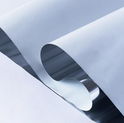 Metallischer Polyester PET-Film 12 Mikron Metallisierter Polyesterfilm Reflexiver Polyesterfilm