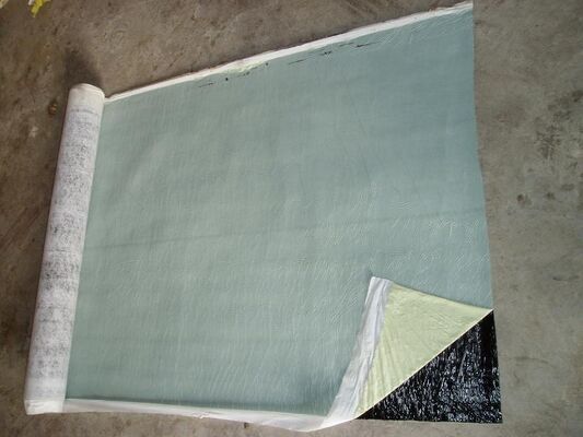 Silikonbeschichtete PE-Trennpapier mit 0,03 mm - 0,07 mm Dicke für wasserdichte Membranen und Klebebänder, ISO9001:2018 zertifiziert und kundenspezifisch bedruckbar