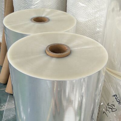 Profi-Lebensmittel BOPP Matte Soft Touch Lamination Film Roll Flexible Kunststoff Verpackung Blow Molding von Hersteller