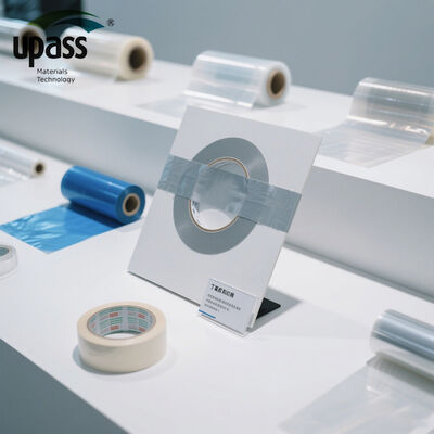 Selbstklebendes wasserdichtes Butylband doppelseitig mit Silikon beschichtet, rotes Liner, UV-Heilung, Blasformen, Schneiden